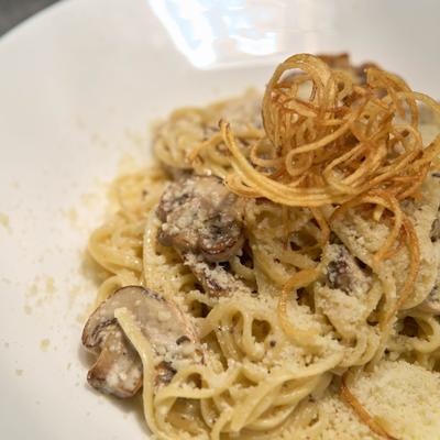 Mushroom truffle sauce pasta.