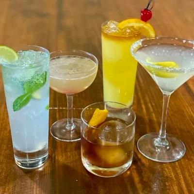 COCKTAILS.