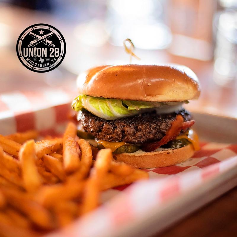 TAPHOUSE BURGER photo