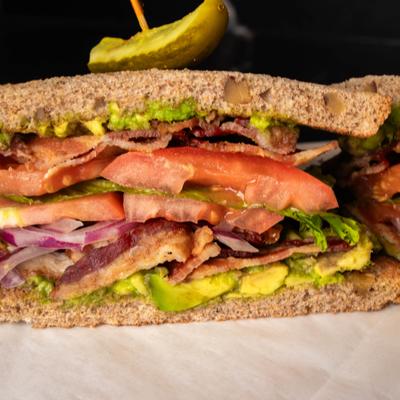 The BBLT sandwiches.