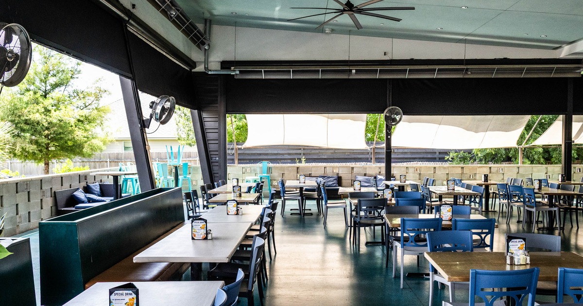 Restaurant interio, seating space