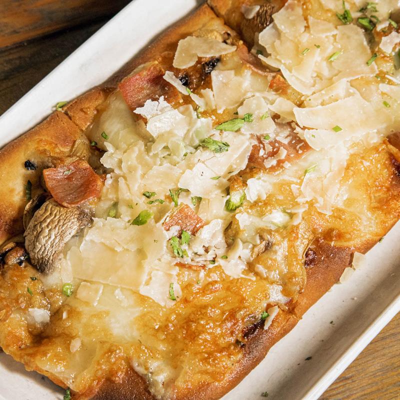 Mushroom Truffle Flatbread photo