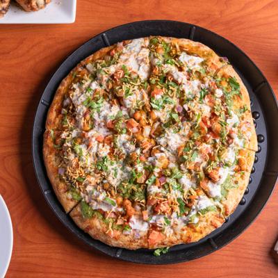 Samosa Chaat pizza, overhead view.