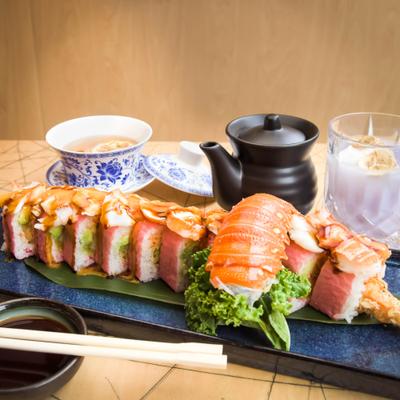 Angry lobster roll, sushi, served