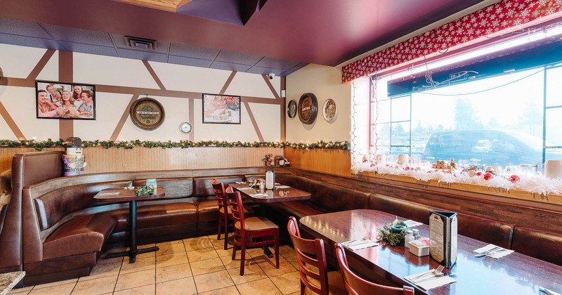 Interior, tables and banquet seating