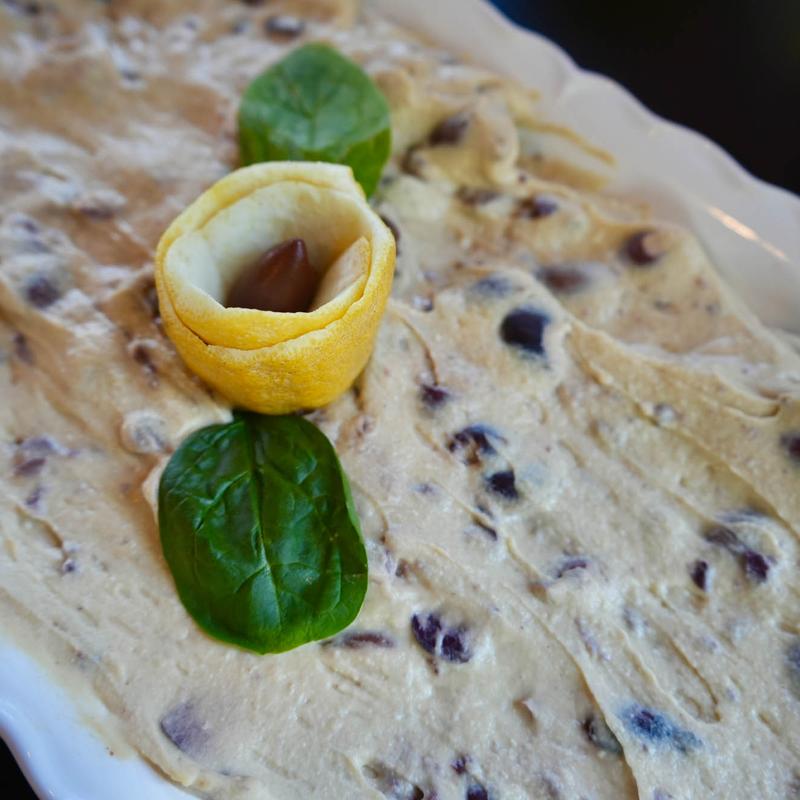 Hummus – Calamata Olive photo