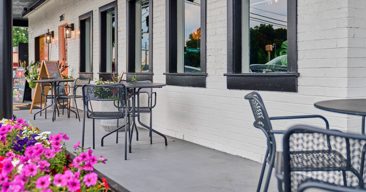 Exterior, tables and chairs