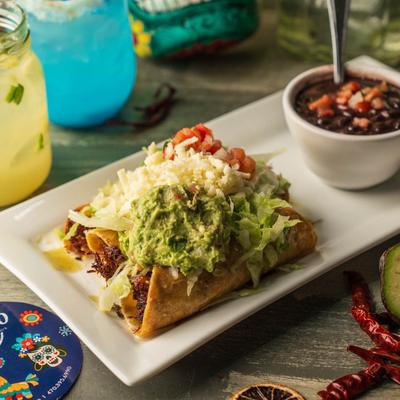 Flautas plate and drinks.