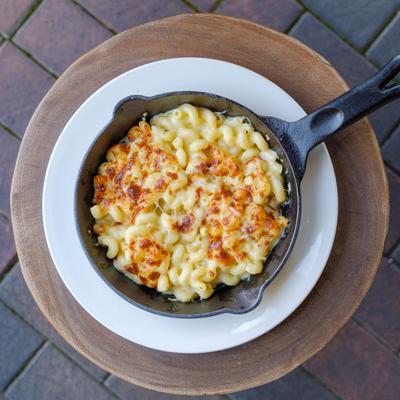 Roasted mac and cheese, top view