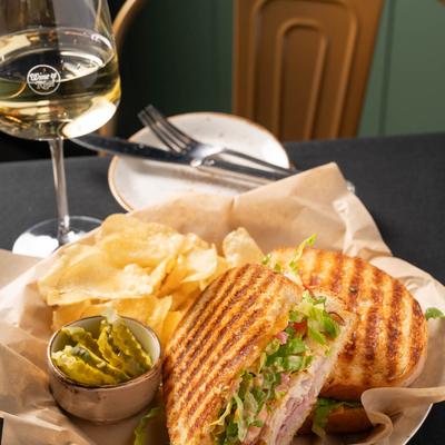 gallery photo number 3