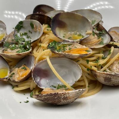 Vongole Bianco Spaghetti アサリの白ワインスパゲッティ photo