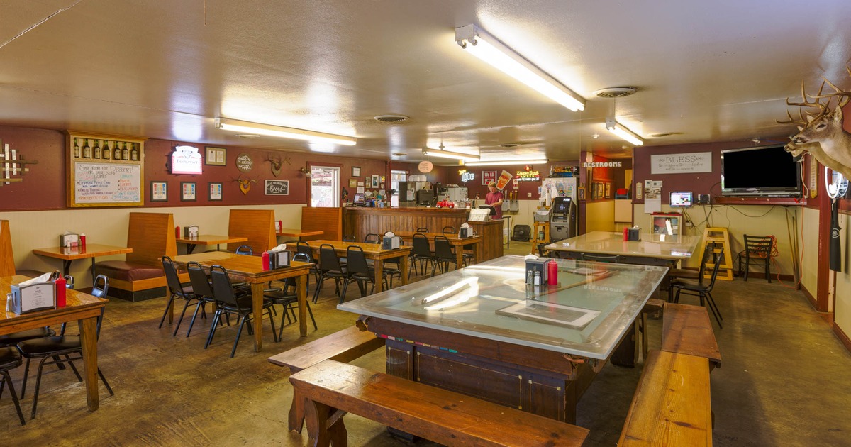 Interior, seating anrea and counter