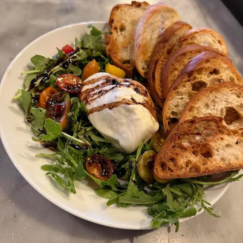 Caprese Burrata photo