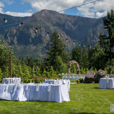 Restaurant garden setup for celebration