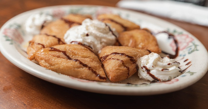A plate of sopaipillas