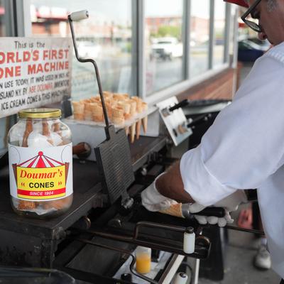 Ice cream cone pepraration.