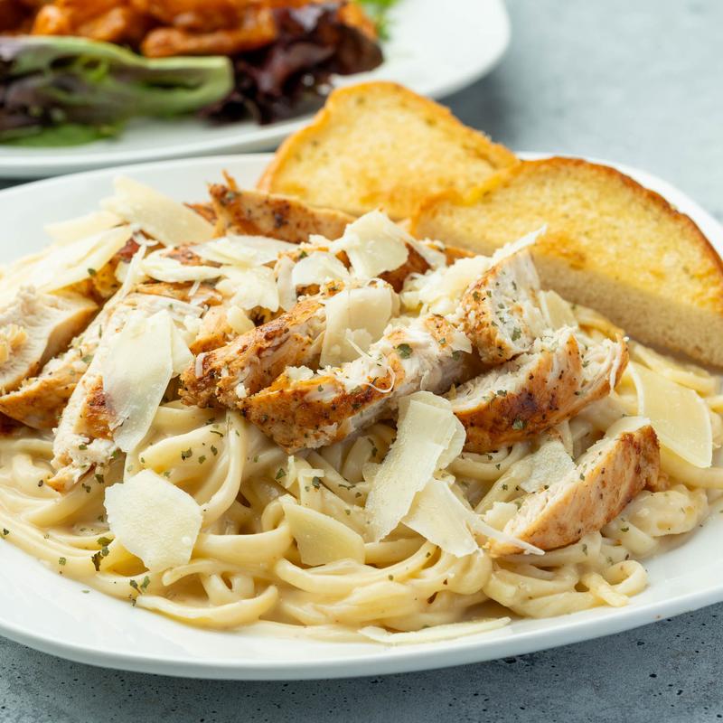 menu item 4 of 28, Chicken Alfredo