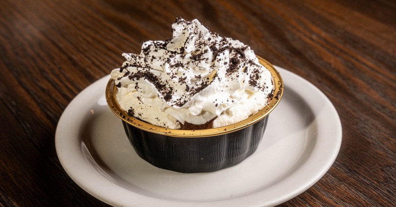 Cookies and cream dessert