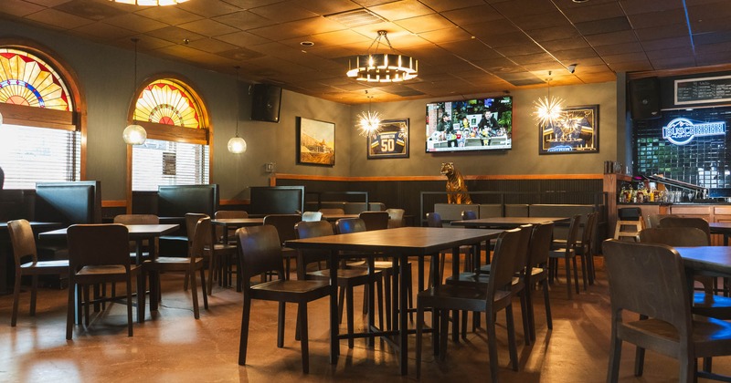 Dining area, tables ready for guests
