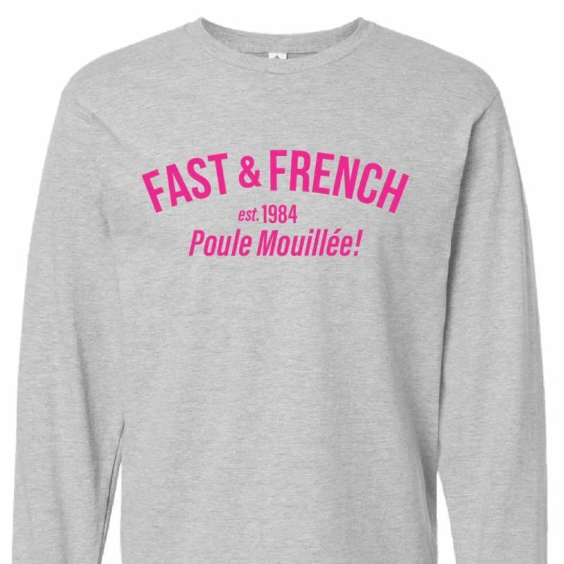 Poule Mouillée! / Wet Chicken! photo