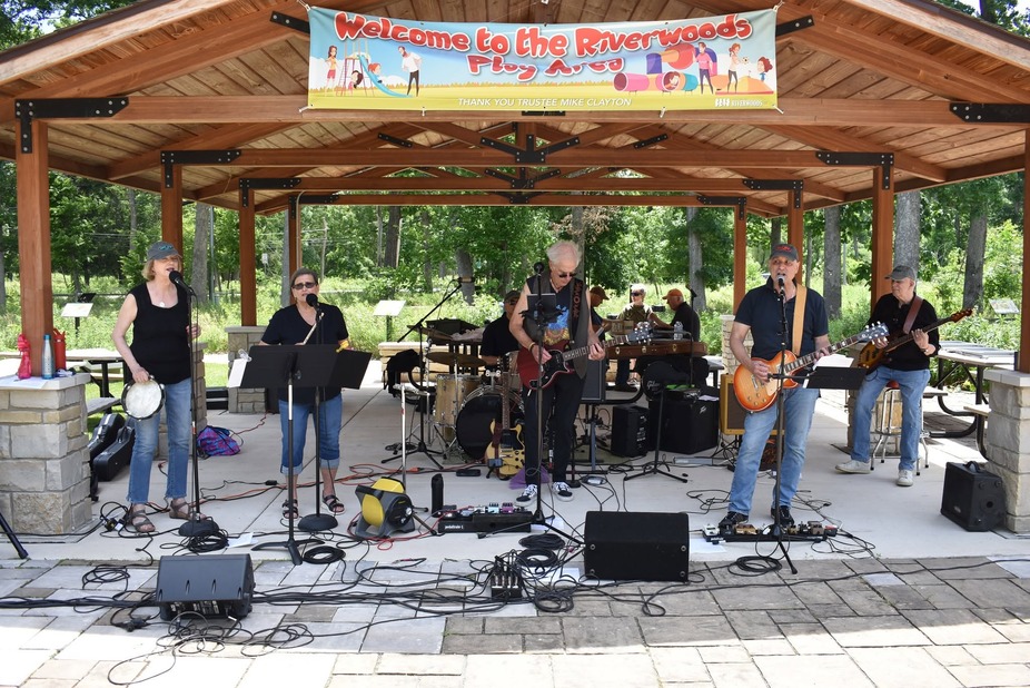 North Shore Line Band event photo