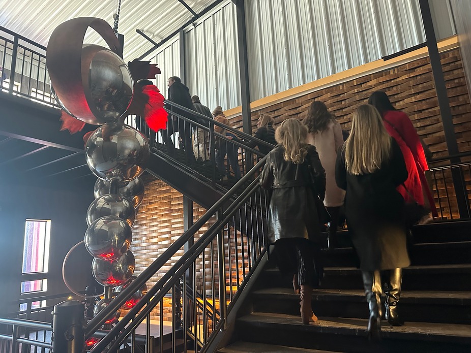 WINEDERLUST: Niagara on the Lake Ice Wine Festival Bus Tour event photo