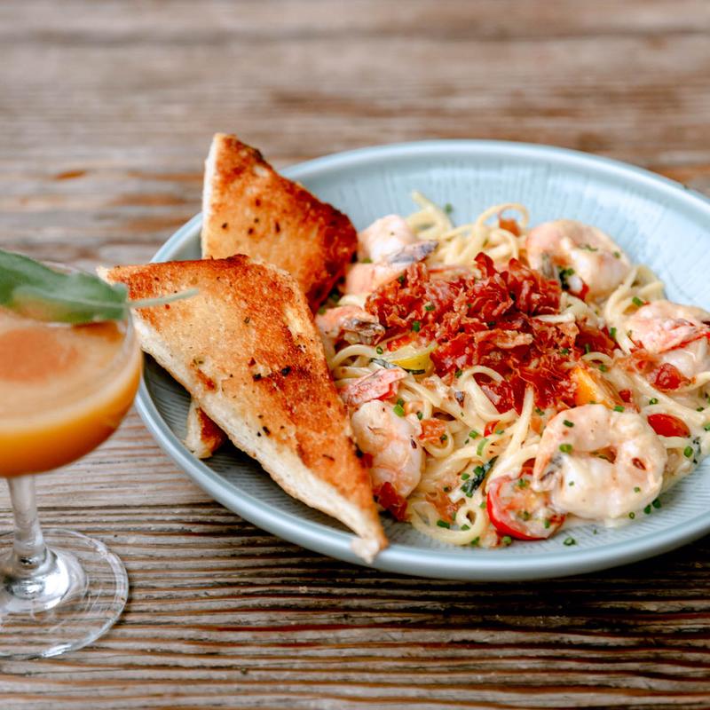Shrimp Alfredo Linguine photo