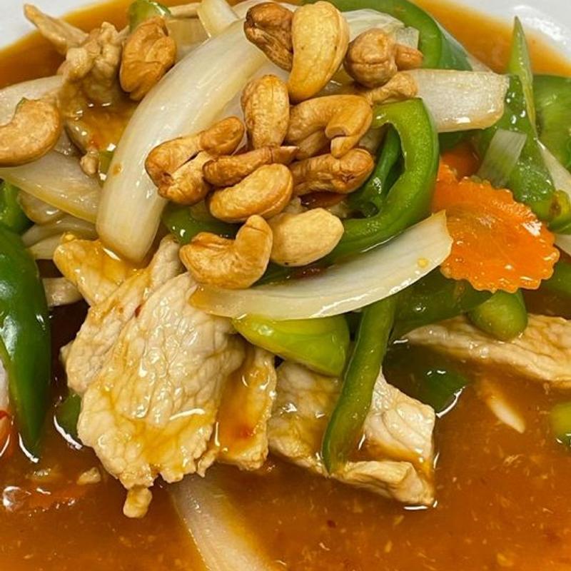 menu item 34 of 81, Pad Cashew Nuts
