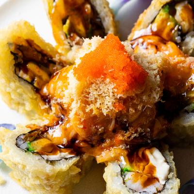 Volcano Special Roll, extreme close up.