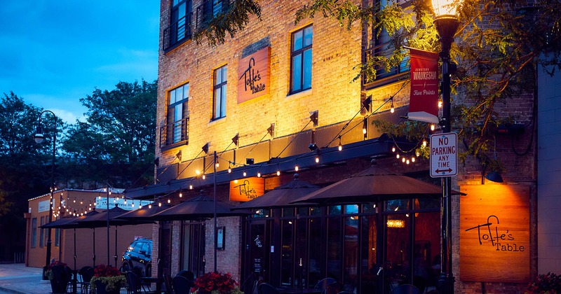 The restaurant's building