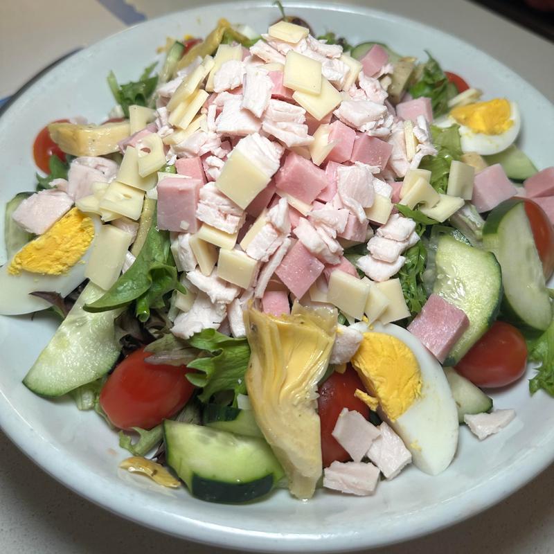 menu item 25 of 28, EJ’s Chef Salad*