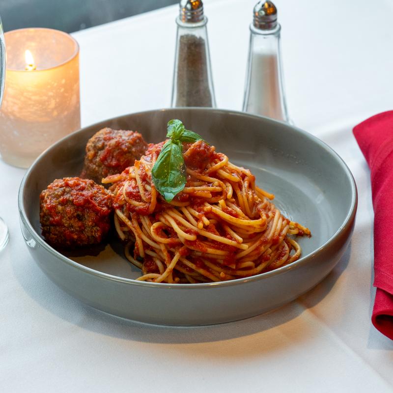 Spaghetti with Meatballs photo
