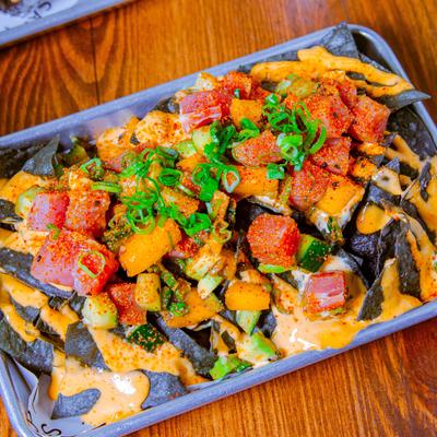 Tuna poke nachos.