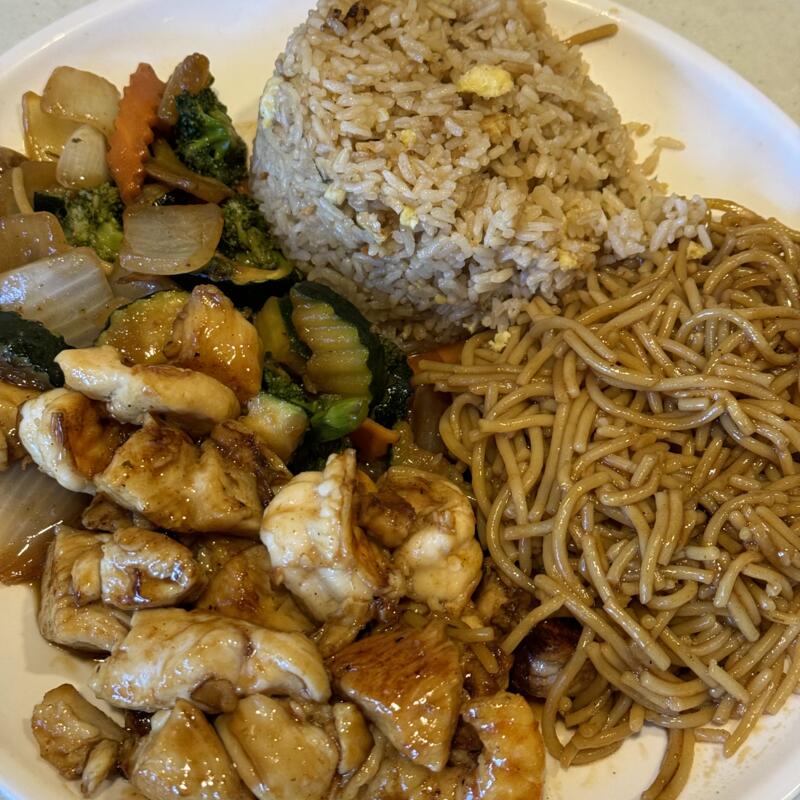 Chicken and Shrimp Hibachi Dinner photo
