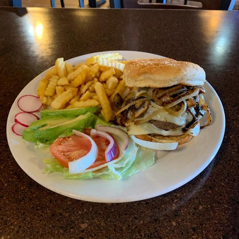 Cherokee Burger* photo