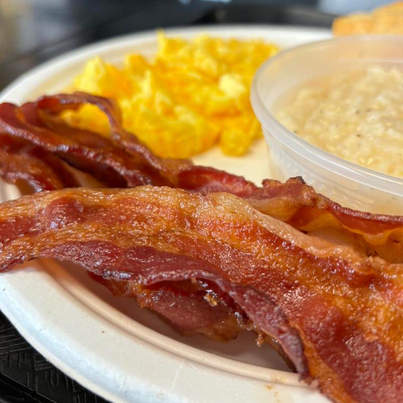 Bacon & eggs plate photo