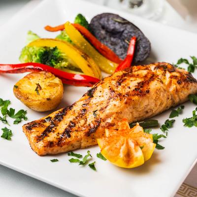 Grilled salmon fillet.