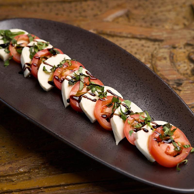 Mozzarella la Familia photo