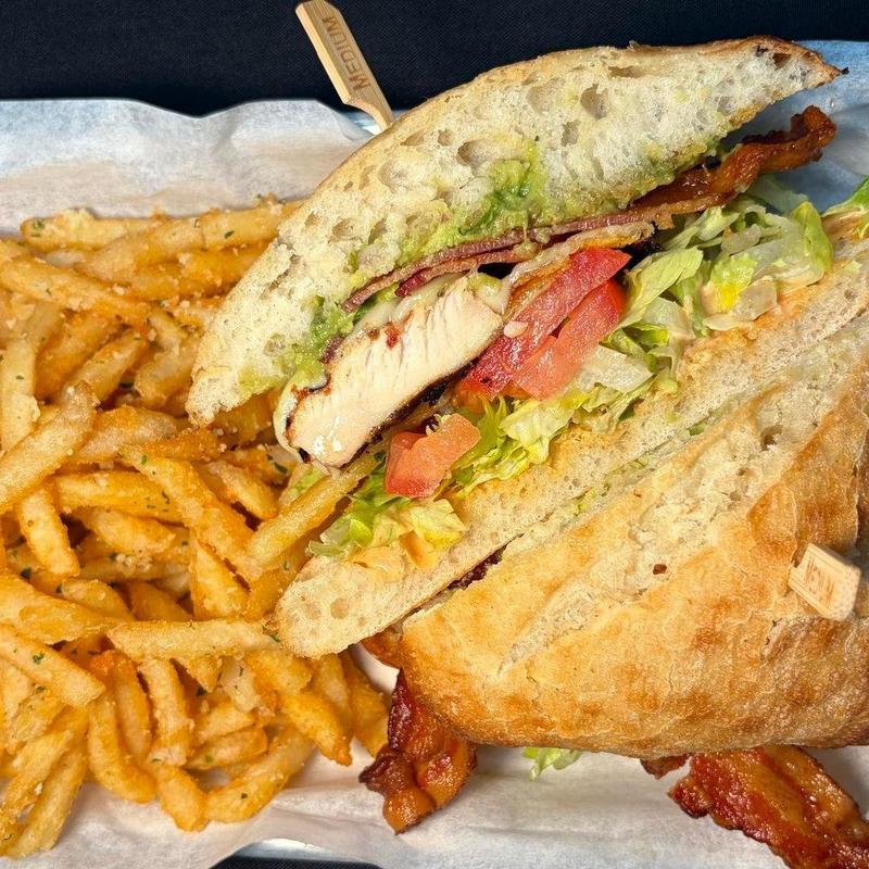 Cali Chicken Sandwich photo