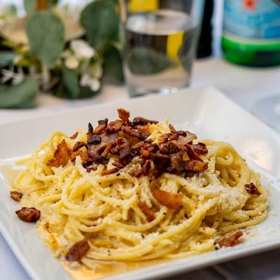 Spaghetti carbonara.