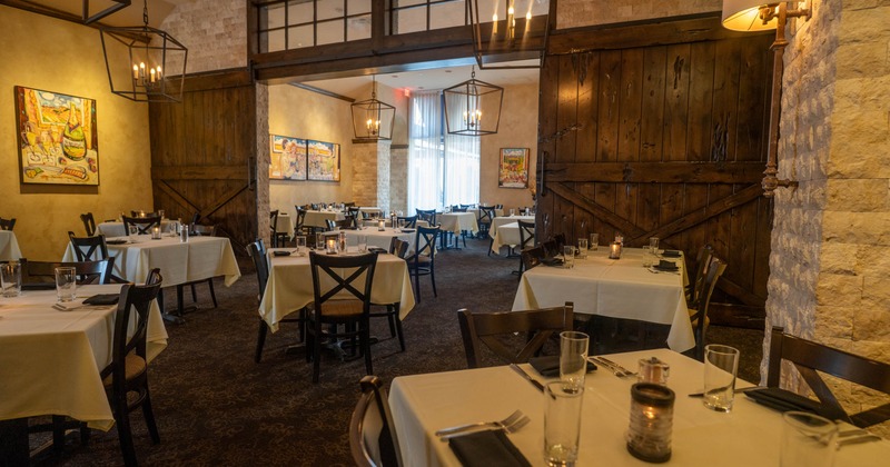 Interior, tables with tablewares