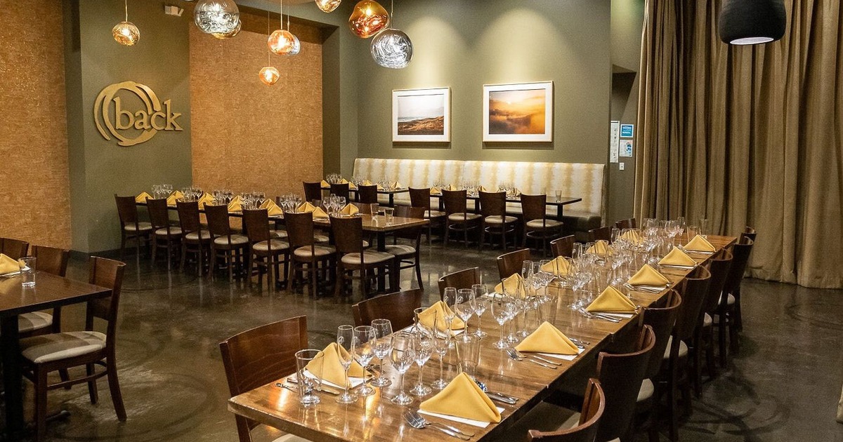 Interior picture of restaurant