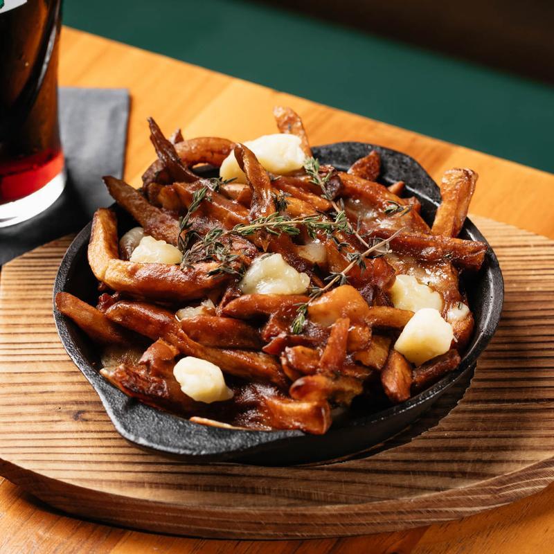 menu item 12 of 42, Poutine