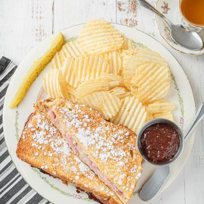 Monte Cristo Panini.