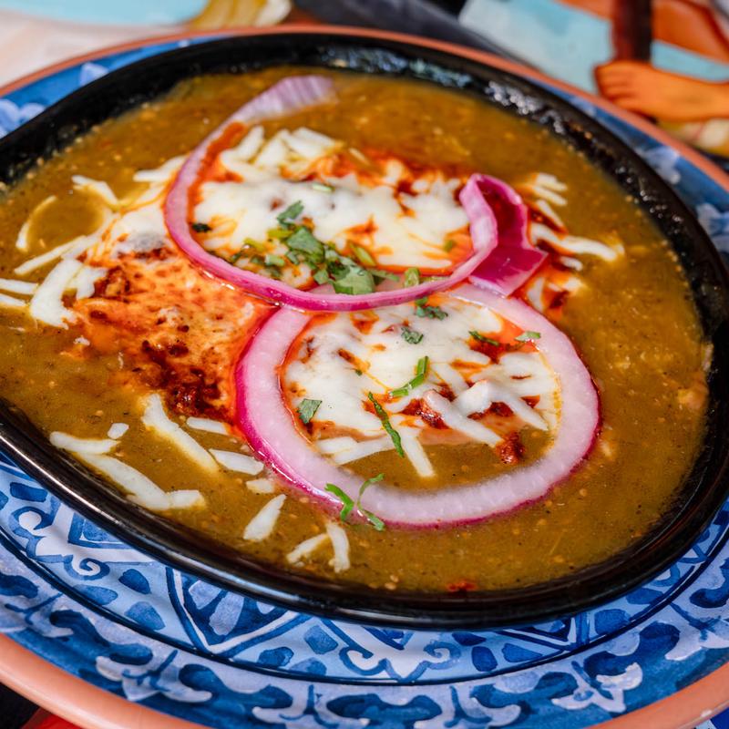 Queso Fundido Con Salsa Verde photo