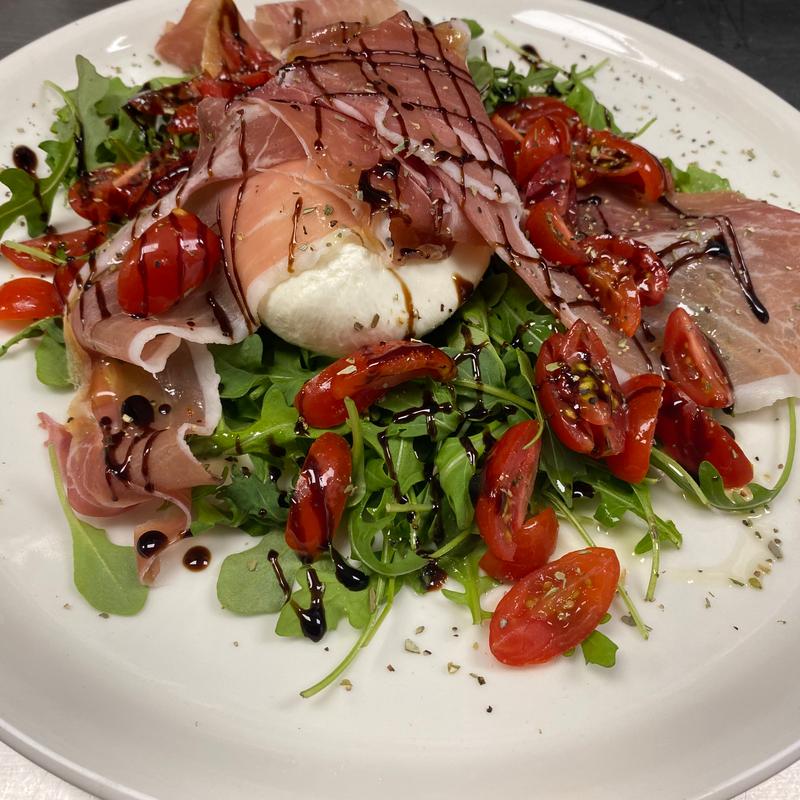 Burrata caprese photo