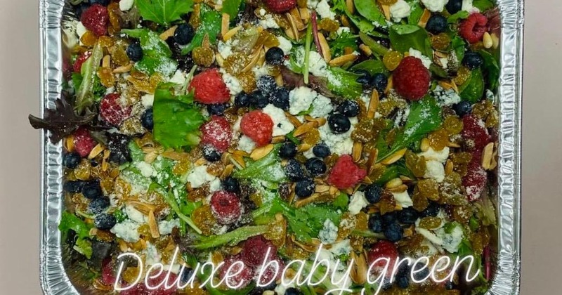 Deluxe Baby Green Salad