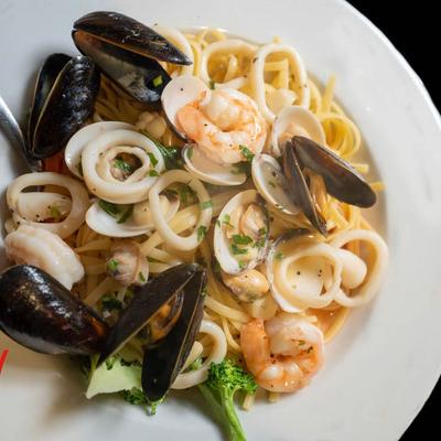 Seafood pasta.