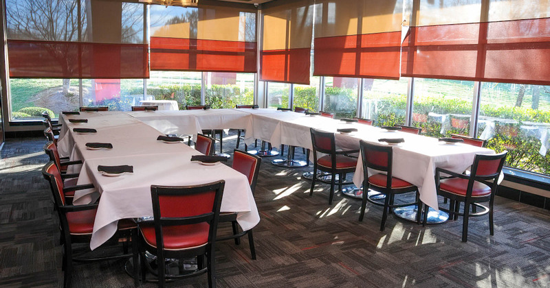 U Shaped table ready for guests