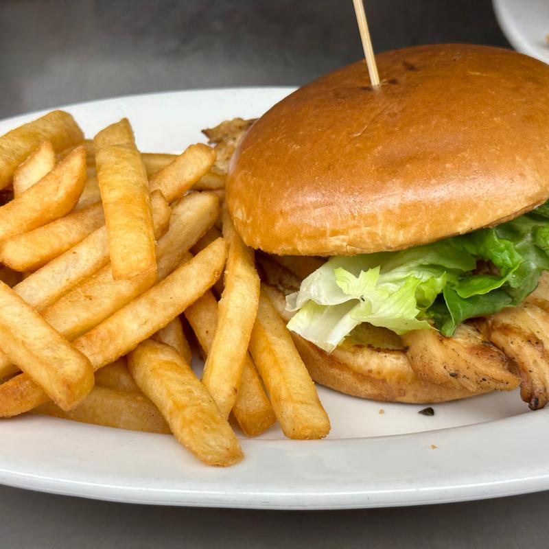 Classic Chicken Sandwich photo